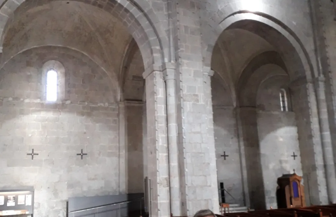 Joan Vázquez a l’interior de la catedral de Santa Maria, en un solstici. 