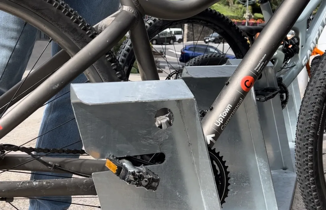 Un detall del nou sistema d'aparcabicicletes que s'instal·larà a la Massana.