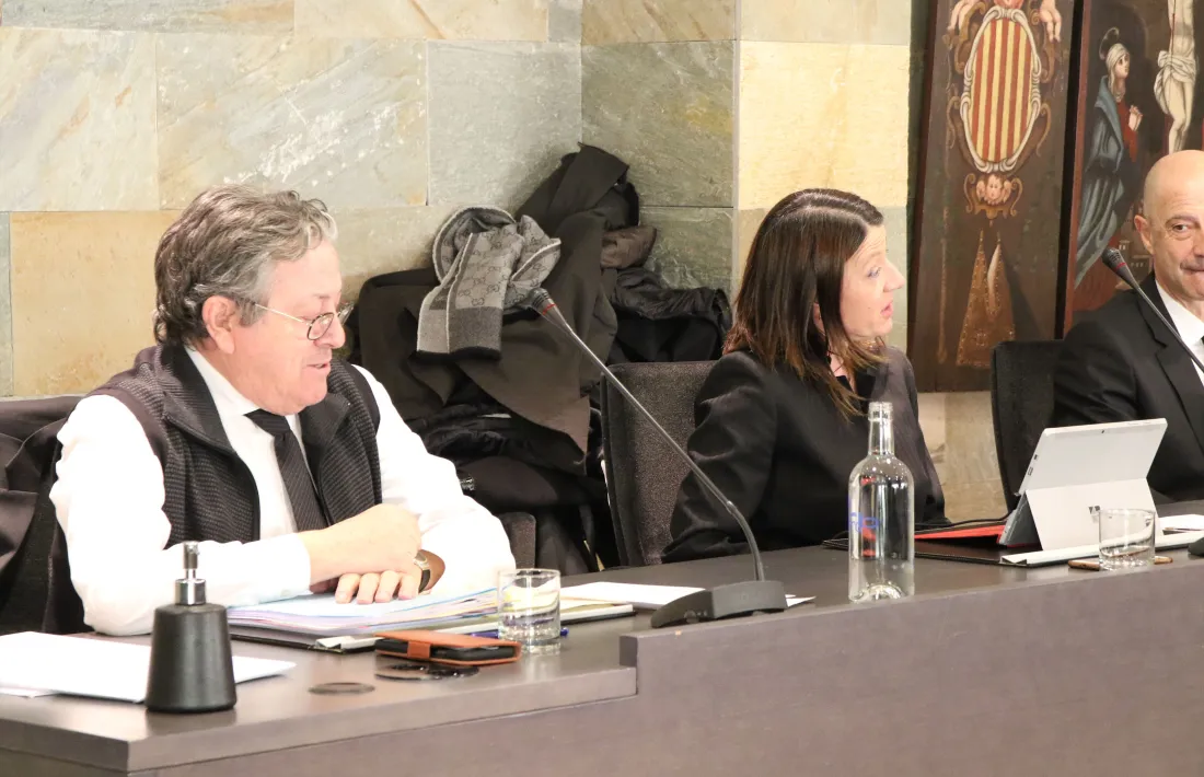 El conseller de X’Ordino, Enric Dolsa, i la consellera de Finances, Maria del Mar Coma.