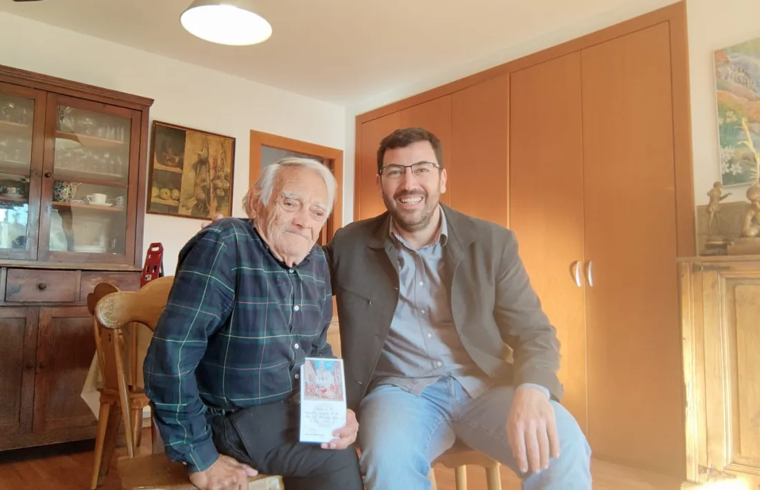 Francesc Viaplana durant la visita que va fer a Mas durant les festes.