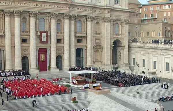 p._08_1._funeral_benet_xvi_-_vatican_media
