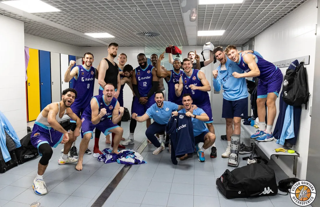 El Zunder Palència va celebrar la classificació per la Copa Princesa a Madrid.