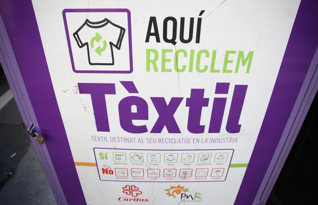 La recollida dels residus tèxtils es vol ampliar amb més punts de recollida.