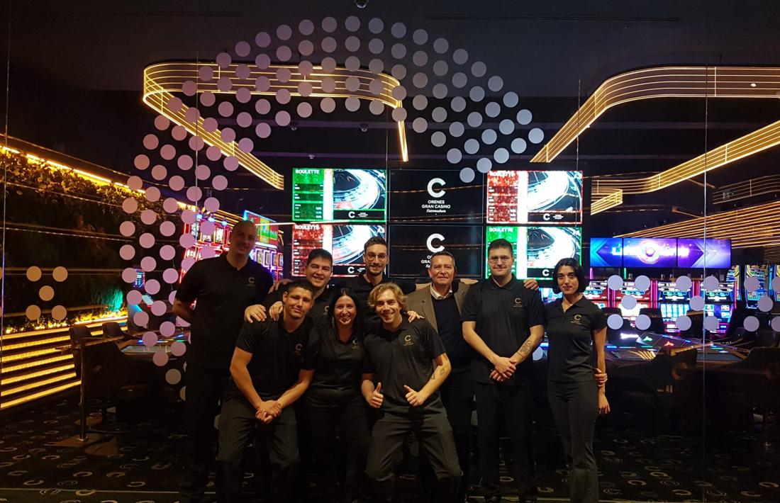 Algunes dels alumnes que s'estan formant a casinos espanyols.