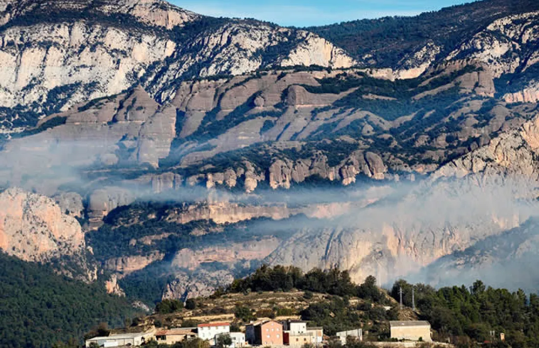 Vista del nucli de Nuncarga, al municipi de Peramola. 