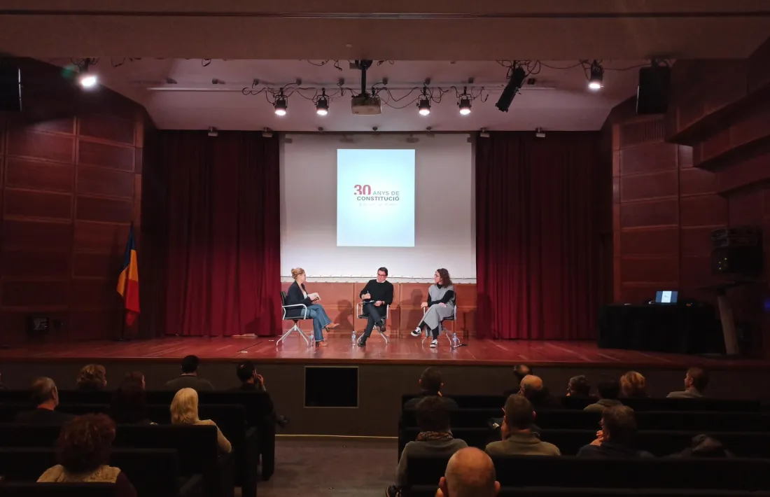 El PS va organitzar ahir una taula rodona sobre el sistema electoral.