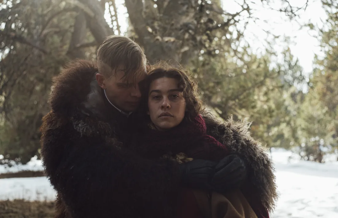 Lars (Daniel Horvath) i Sara (Greta Fernández) en el moment culminant de ‘El fred que crema’.