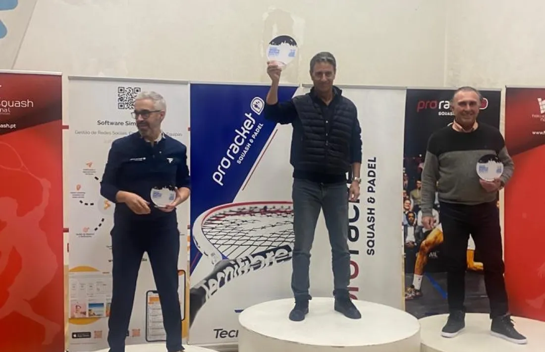 Lluís Suárez, al lloc més alt del podi.