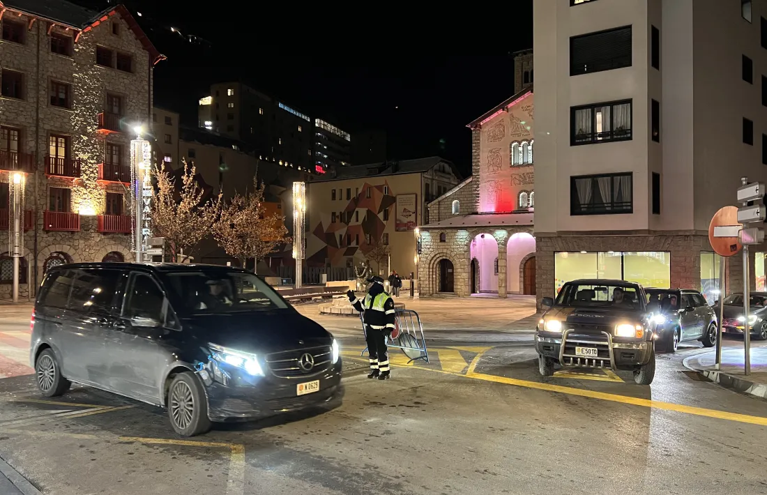 Les obres de l’aparcament de l’Església han obligat a modificar la circulació.