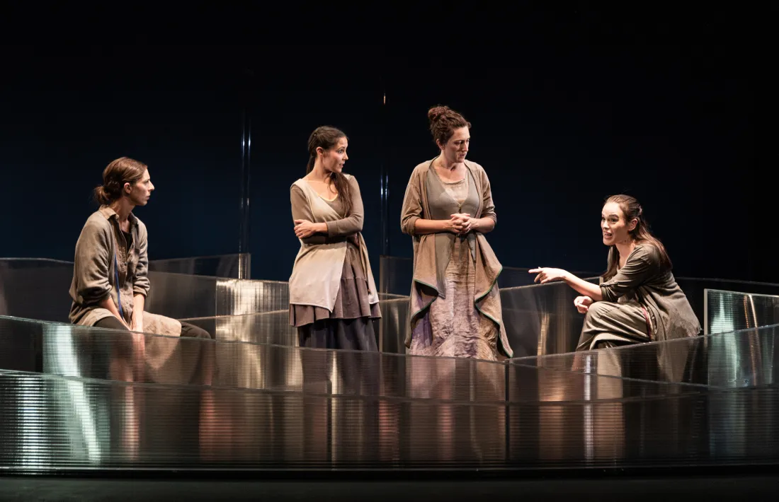 La versió de l'ENA de 'Quatre dones i el sol' es va estrenar l'octubre del 2021 al Claror.