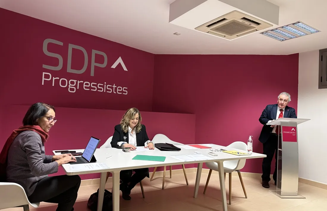 Jaume Bartumeu intervenint, ahir, en el consell nacional de la formació.