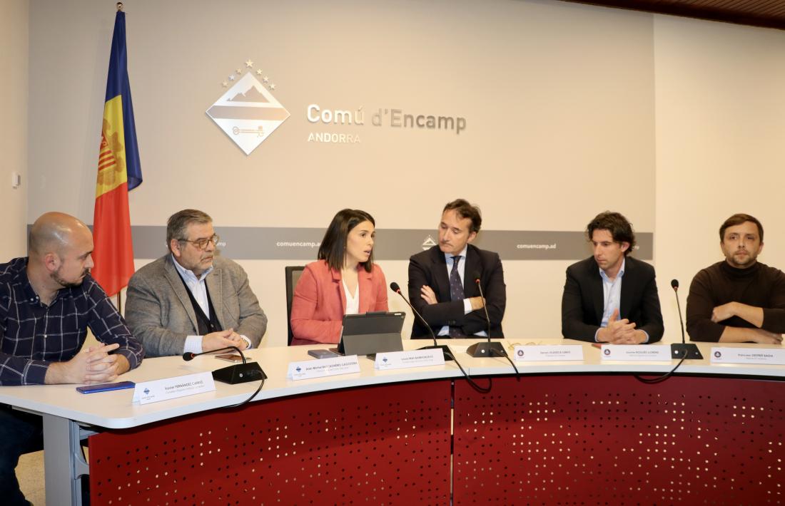 Roda de premsa d'aquesta tarda on s'ha anunciat que no es farà l'estadi nou.