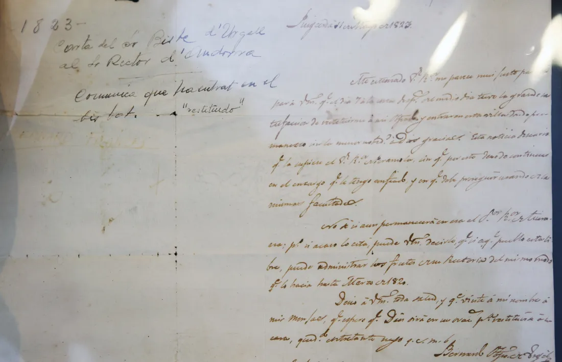 Carta datada el març del 1823 en què el bisbe d’Urgell li comunica al rector de la capital el retorn a la diòcesi.