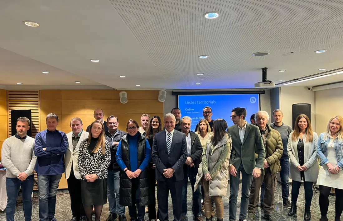 Foto de família dels candidats liberals a les eleccions generals 2023.