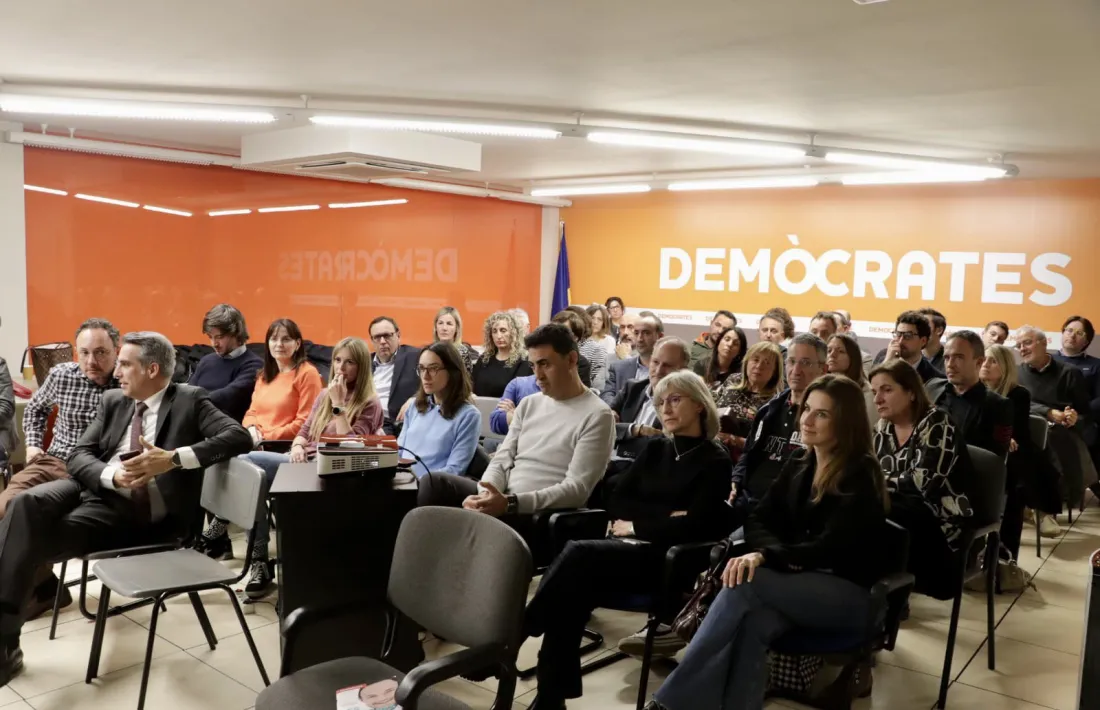Els candidats demòcrates es van reunir aquest dimecres al vespre per perfilar el programa.