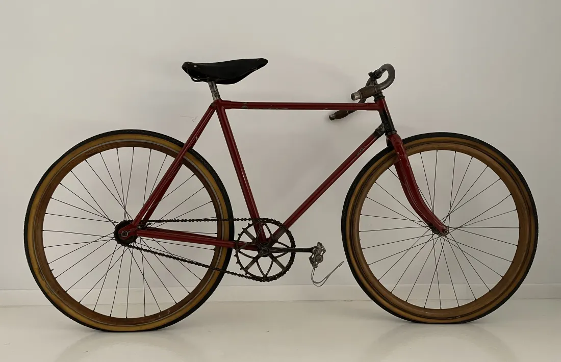 Pernau va batejar la Clément amb el cognom del primer vencedor de la Volta, Sebastià Masdeu.