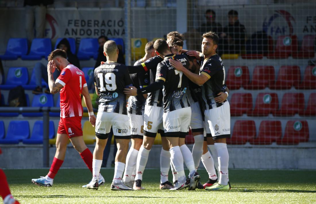 La UE Engordany celebra un gol.