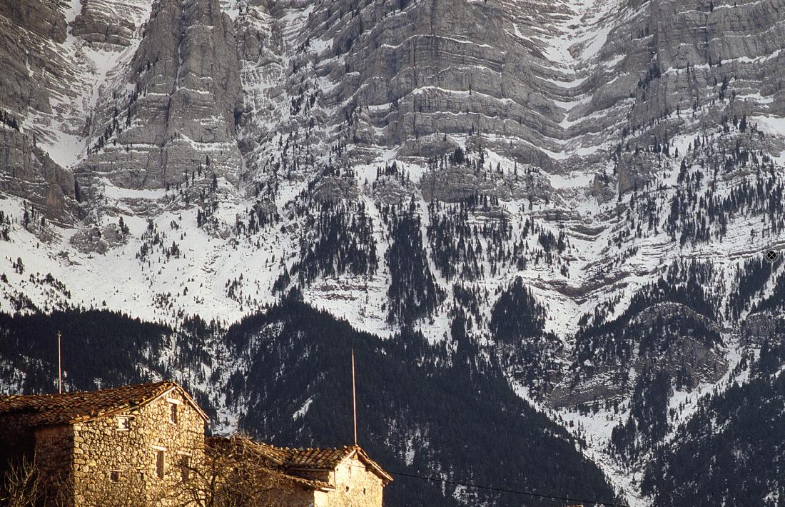 ‘El Pirineu oblidat’ reflecteix mig segle de caminates de Castells per aquestes muntanyes. 