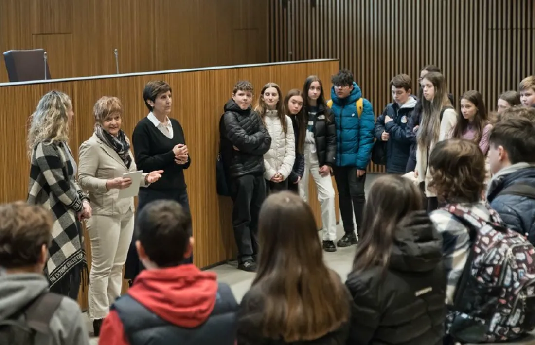 Els joves participants ja han mantingut un primer contacte amb la cambra.