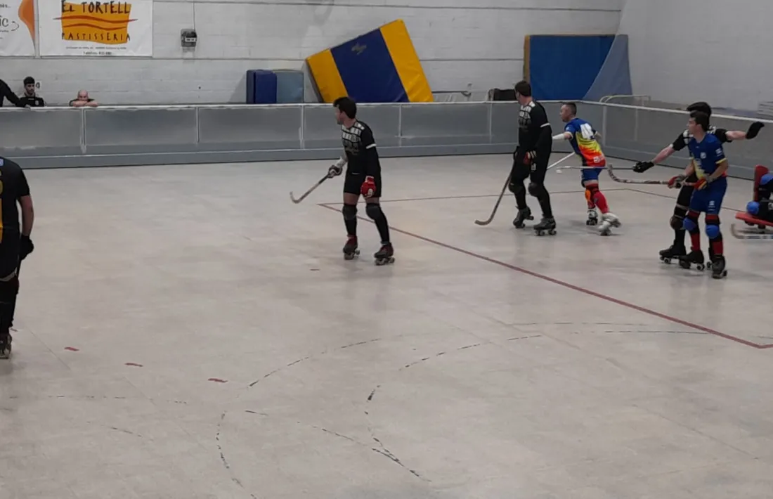 L'Andorra Hoquei Club, contra el Riudoms.