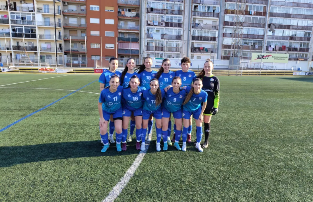 L’Enfaf abans de jugar contra el Mataró.