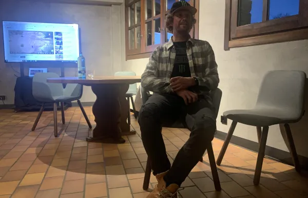 p._28_adrien_van_beveren_anyospark_foto_victor_duaso