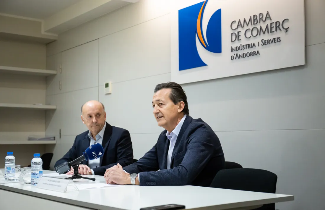 Els president de la CCIS, Josep Maria Mas, i de l'ACA, Enric Tarrado, han presentat avui l'acord.