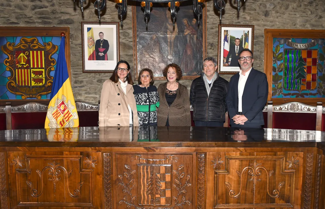 Aquesta tarda s'han signat els convenis de cessió per ampliar un tram de voravia a la CG-4.
