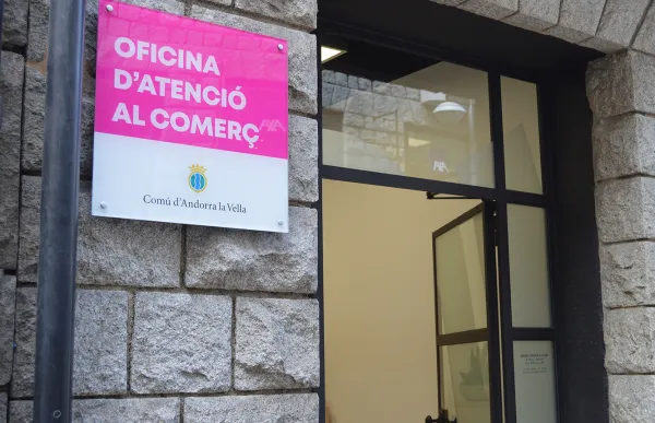 oficina_comercian