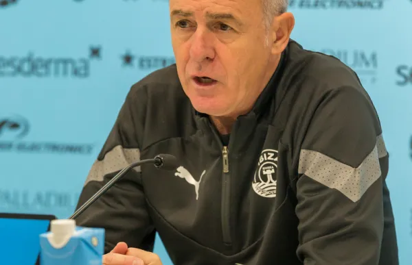 p._29_lucas_alcaraz_ibiza