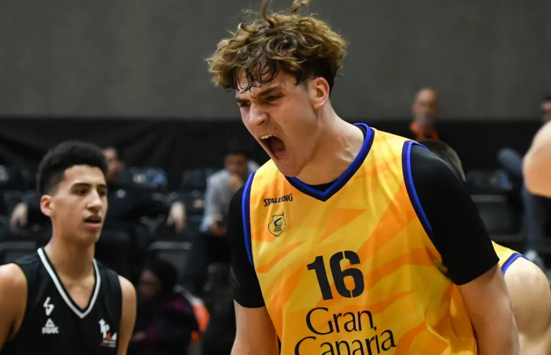 López de la Torre, amb el Gran Canària.