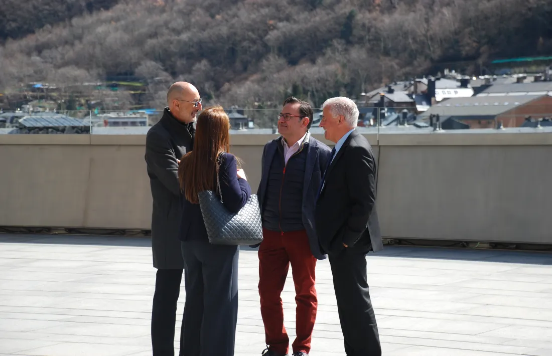 Els candidats de Liberals, ahir a la plaça del Consell General.