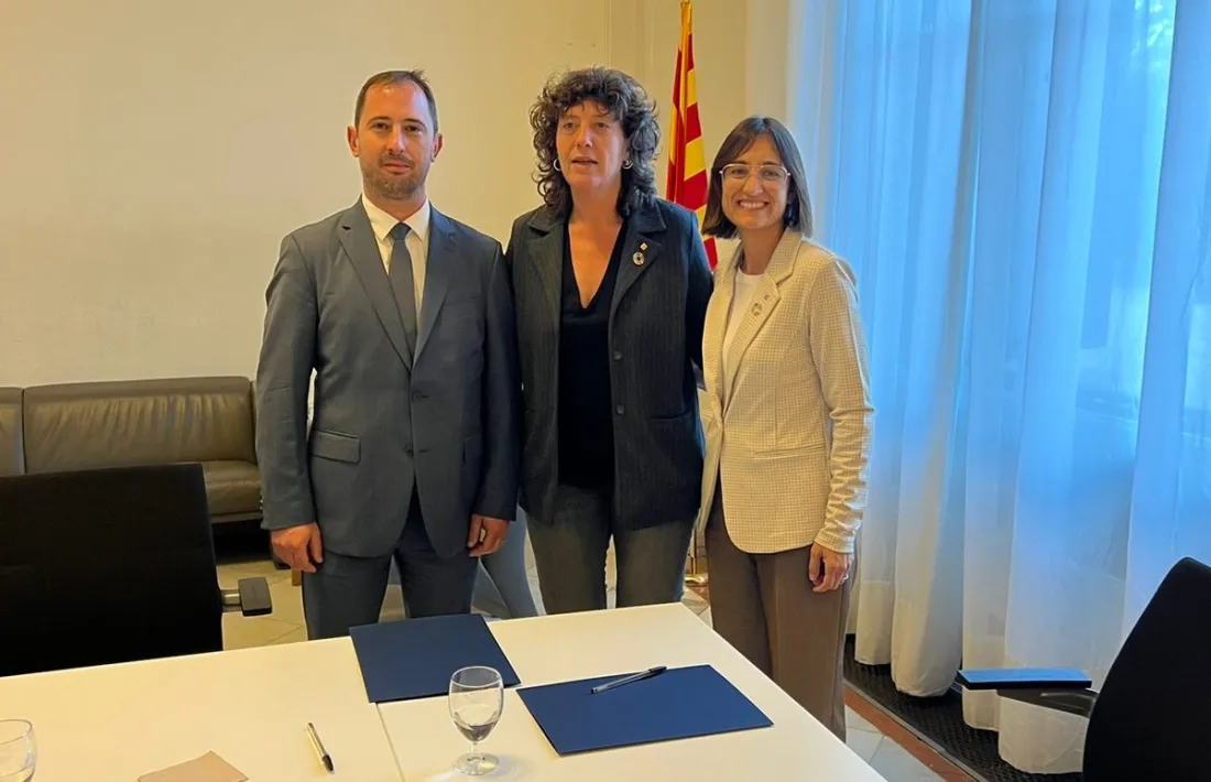 La signatura del conveni, avui a Barcelona.