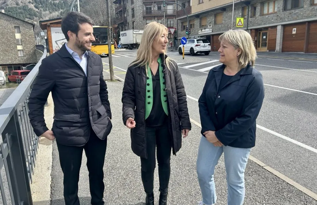 Les candidates territorials de DA a Ordino, Berna Coma i Sandra Codina, Berna Coma i Sandra Codina, van defensar la importància de la nova desviació de la Massana i Ordino. 