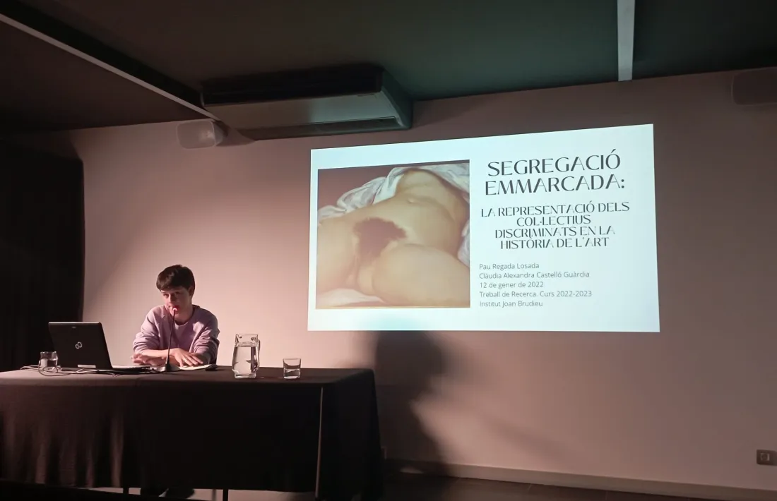 Pau Regada durant la intervenció al Museu de la Ciutat. 