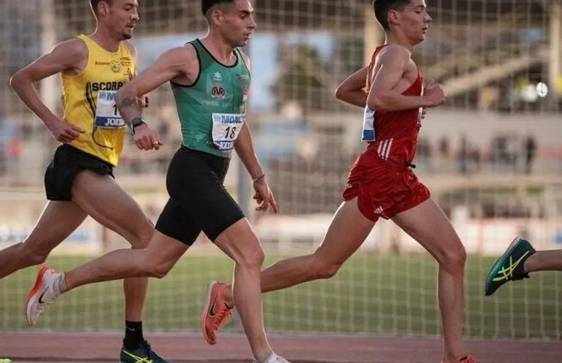 Nahuel Carabaña, a Burjassot.