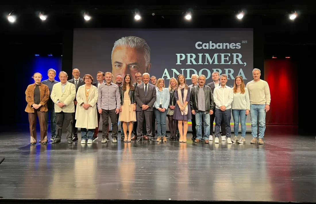 Foto de família dels candidats nacionals i territorials de Liberals, en la reunió de poble d'ahir a la nit al Centre de Congressos.