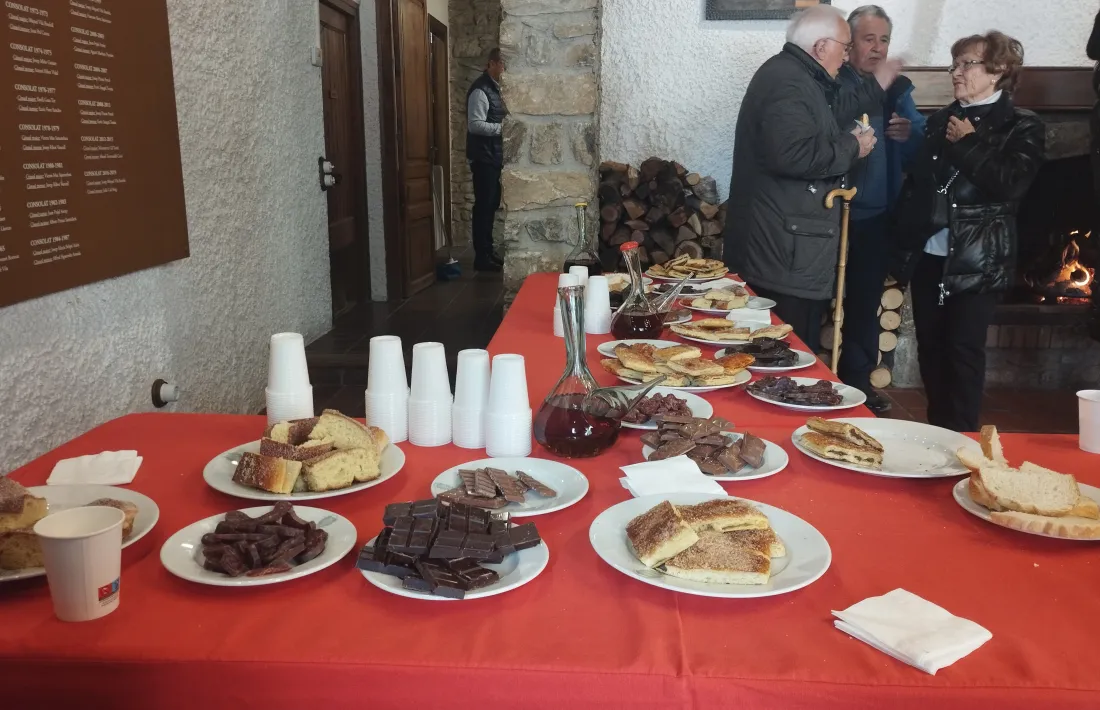 El tiberi per recuperar forces: bo, variat i abundant. I amb foc a terra.