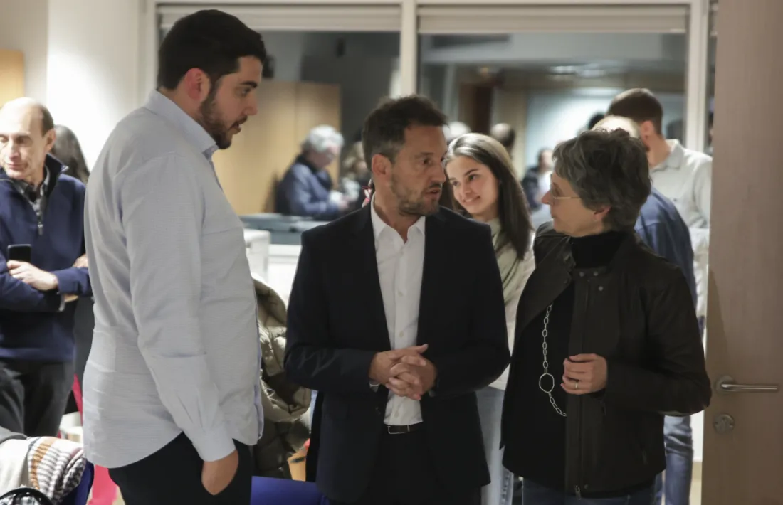 Pere Baró, Pere López i Susanna Vela en la nit electoral.