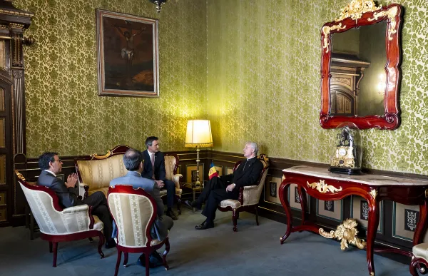 p._13_2_vives_amb_consols_andorra_la_vella