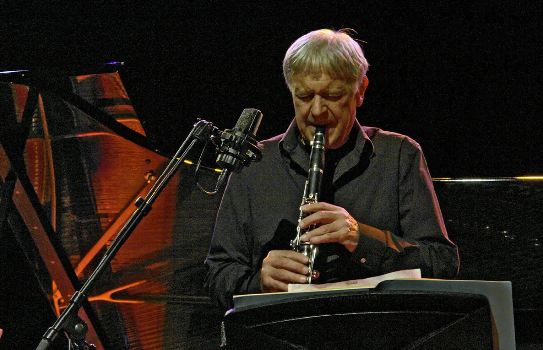 La cita amb el clarinetista Michel Portal és el 29 de juniy, també al Prat del Roure.