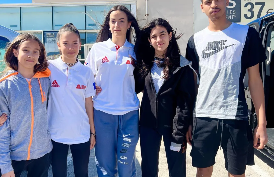 Lluitadors del Taekwondo Club Andorra, a La Nucía.