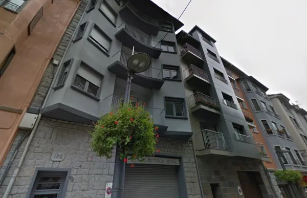 p._09_pisos_sant_julia_googlemaps