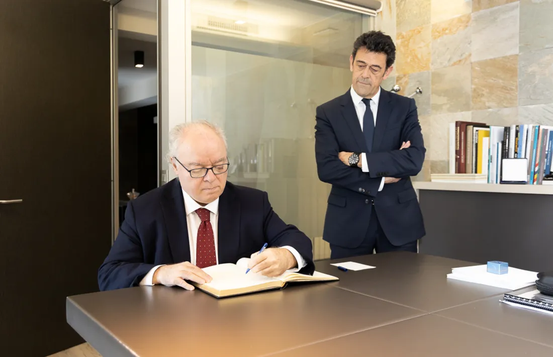 Els cònsols d'Ordino reben el nou ambaixador d'Espanya a Andorra.