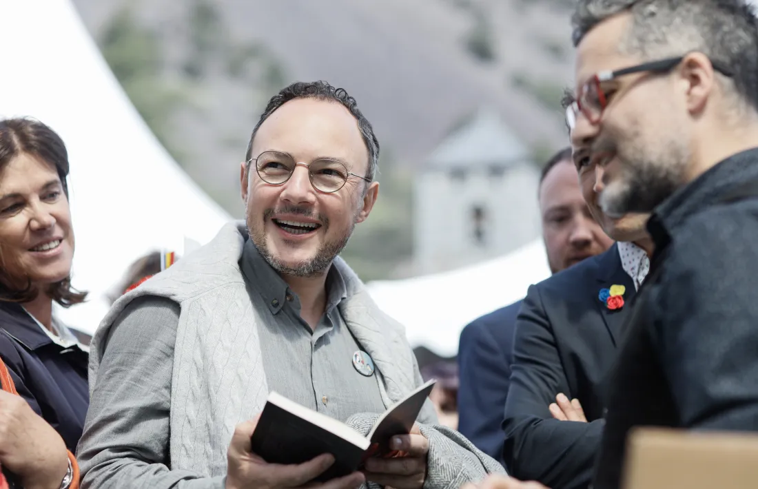 Xavier Espot durant la visita que ha fet aquest matí a la Fira de Sant Jordi d’Andorra la Vella.