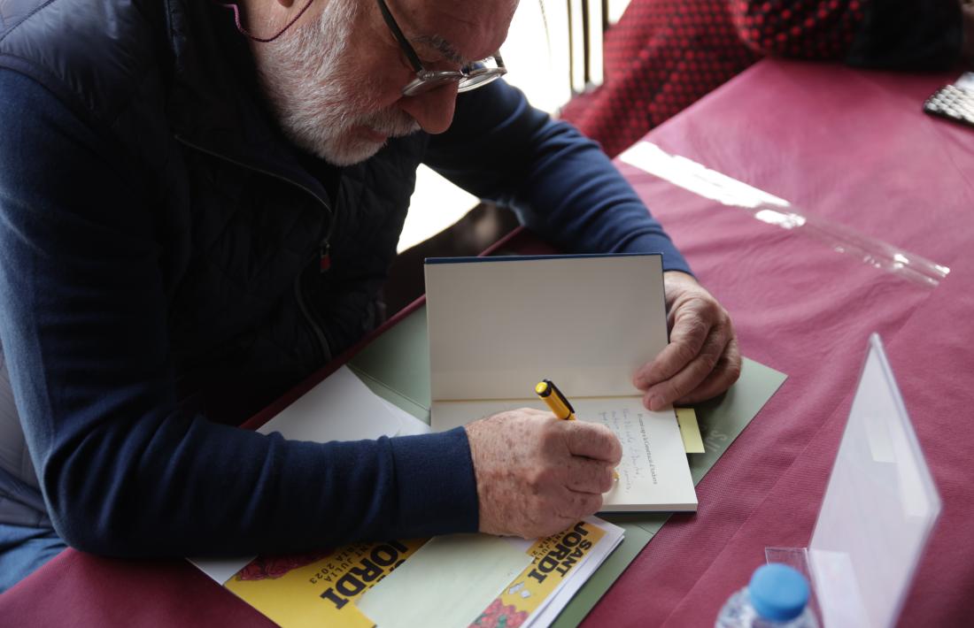 Josep Dallerès mostra 'El camí cap a la Constitució'.