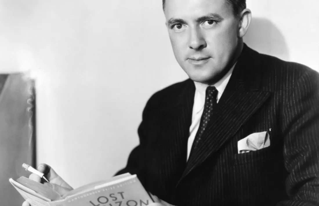 James Hilton (1900.1954), autor de ‘Adiós, Sr. Chips’ i de ‘Horizontes lejanos’.