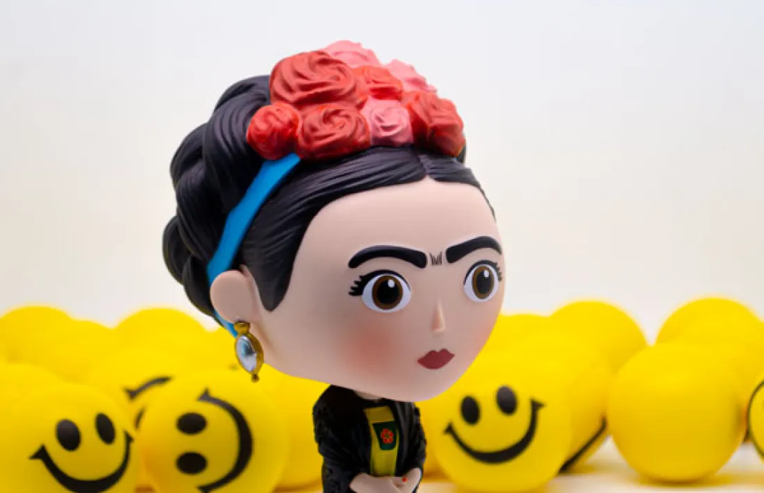 Dues de les figures creades per l’empresa escaldenca Tminis: l’exposició a Carlemany en reproduirà aquestes dues i altres vuit en format XXL: faran 1,80 metres d’altura.