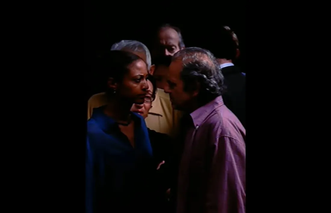 Captures de ‘The Return’ i de ‘Observance’, les dues videoinstal·lacions de Bil Viola que s’exhibiran a la biennal de Land Art.