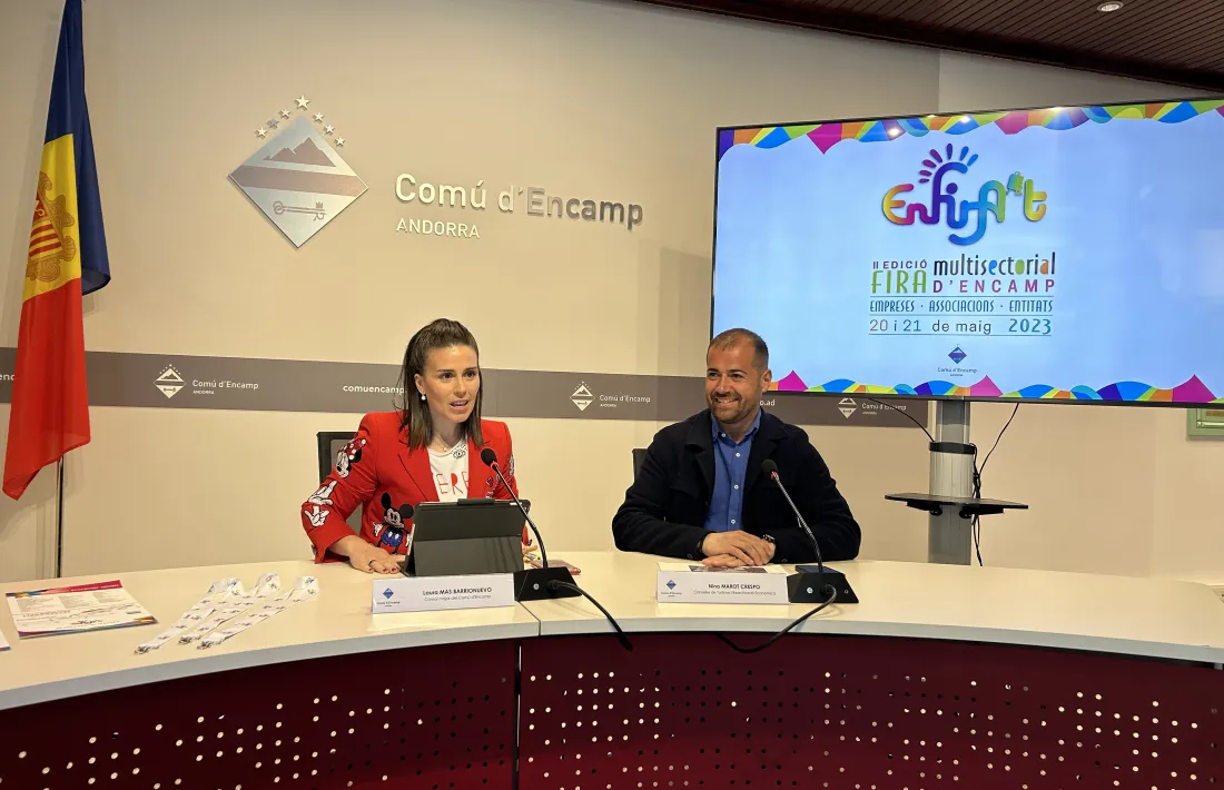 Mas i Marot durant la presentació de l'Enfira't.